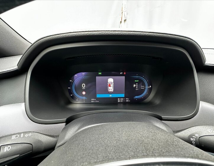 Volvo V90 Kombi 2,0 l 186 kw