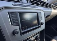 Volkswagen Passat 25