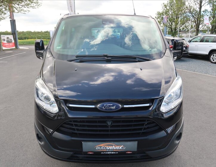Ford Tourneo Custom MPV 2,2 l 114 kw
