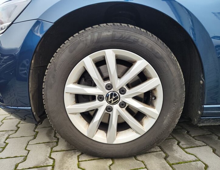 Volkswagen Passat 34