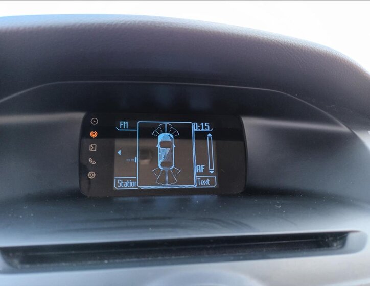 Ford Focus Kombi 998,0 92 kw