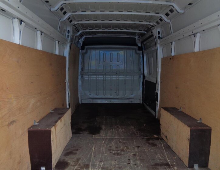 Peugeot Boxer Ostatní 2,2 l 121 kw