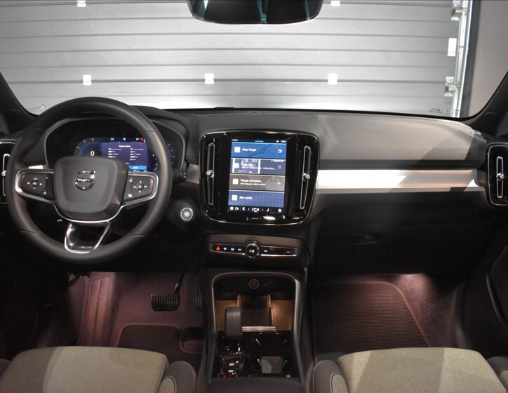Volvo XC40 13