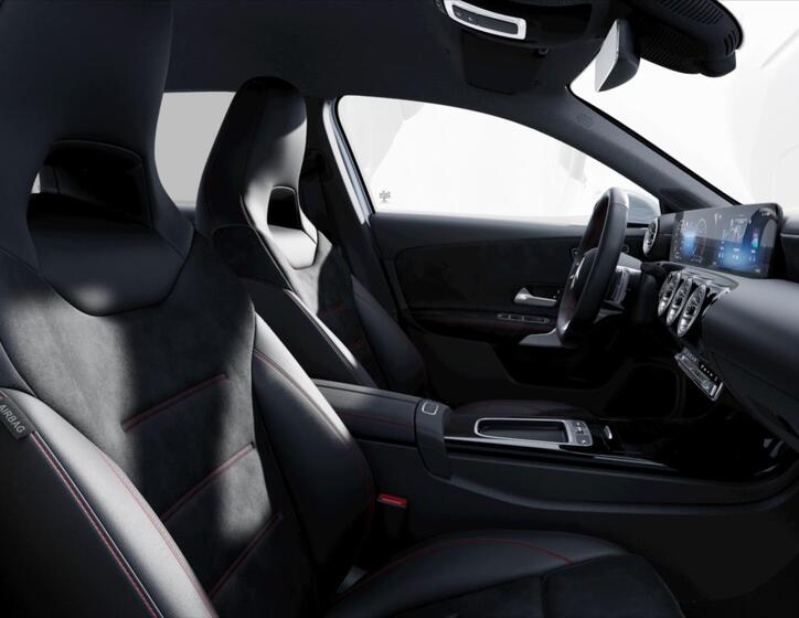 Mercedes-Benz Třídy A 7