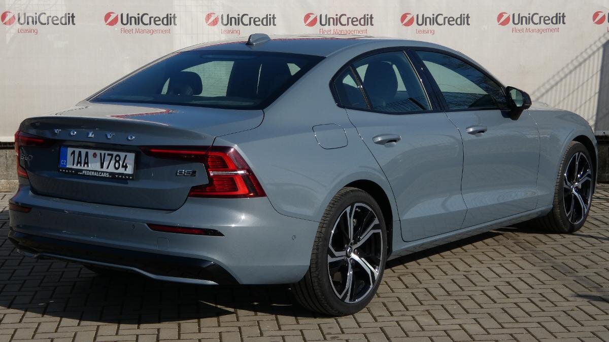 Volvo S60 Sedan / Limuzína 2,0 l 184 kw