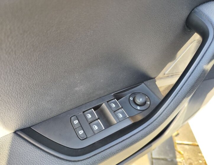 Škoda Superb Kombi 2,0 l 110 kw