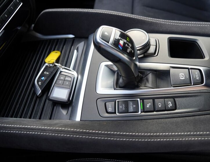 BMW X6 SUV / Terénní 3,0 l 280 kw