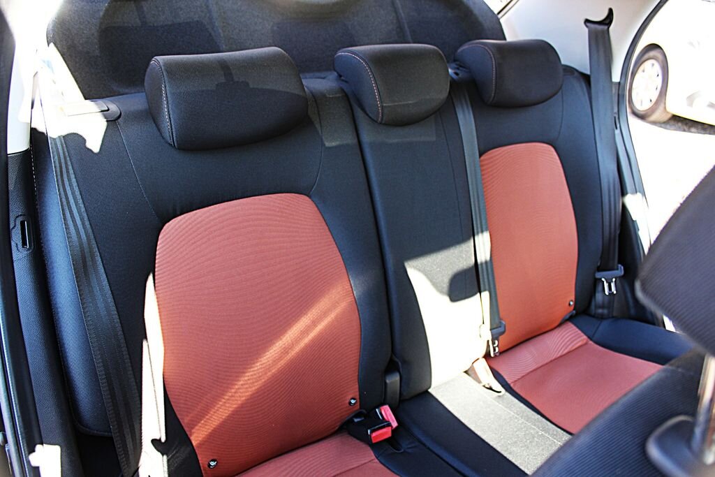 Hyundai i10 Hatchback 998,0 48 kw