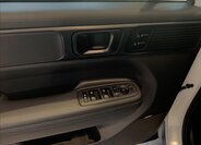 Hyundai Santa Fe SUV 1,6 l 178 kw