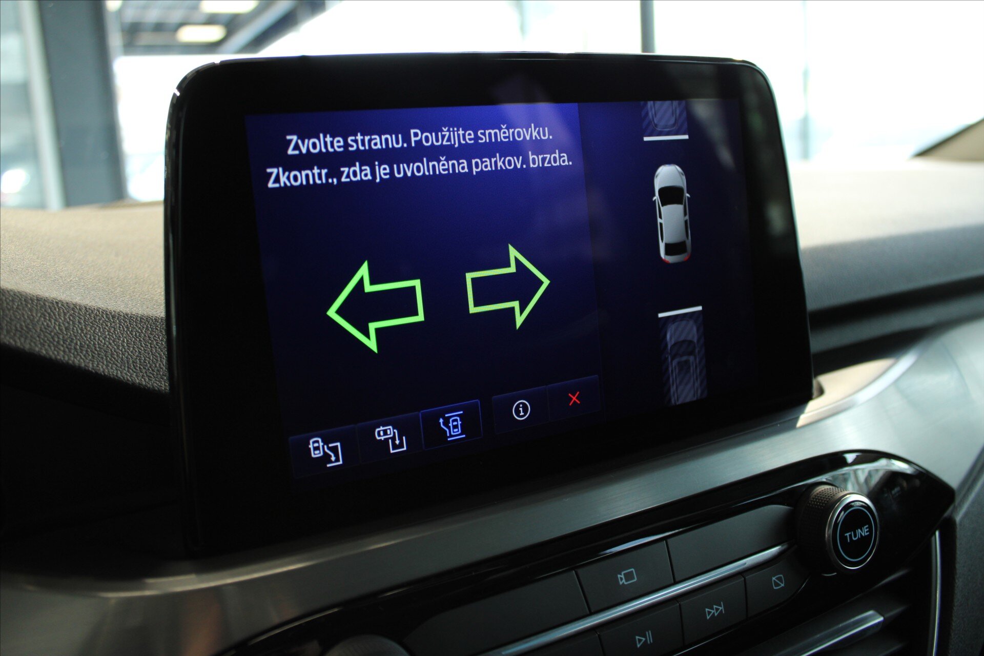 Ford Kuga SUV / Terénní 2,0 l 140 kw