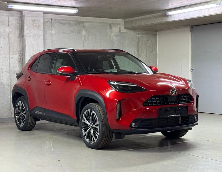 Toyota Yaris Cross SUV / Terénní 1,5 l 95 kw