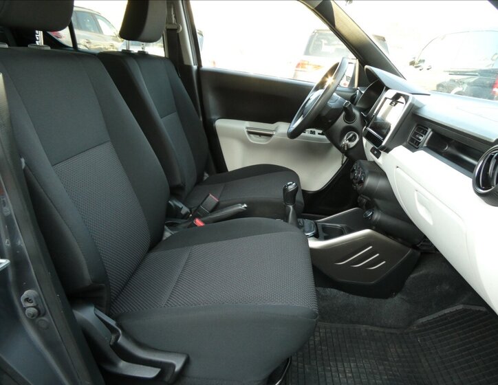 Suzuki Ignis Hatchback 1,2 l 66 kw