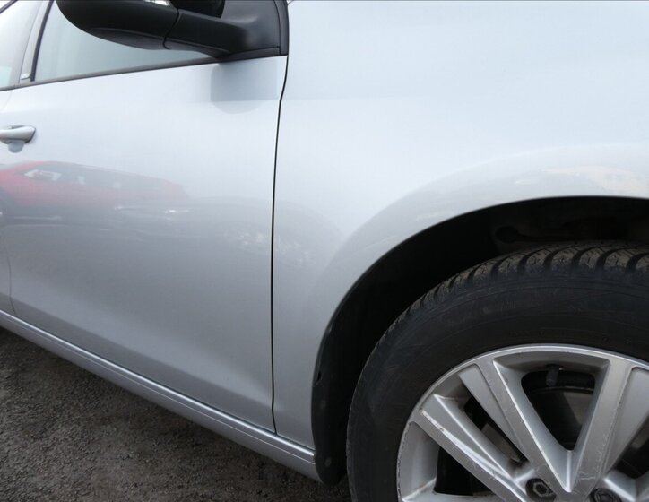 Volkswagen Golf Hatchback 1,4 l 90 kw