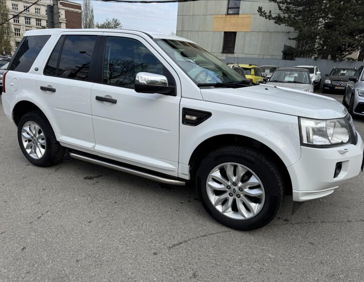 Land Rover Freelander SUV / Terénní 2,2 l 140 kw