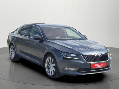 Škoda Superb Sedan / Limuzína 2,0 l 140 kw