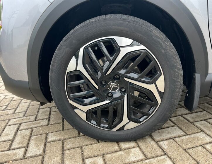 Citroën C4 SUV / Terénní 1,2 l 96 kw
