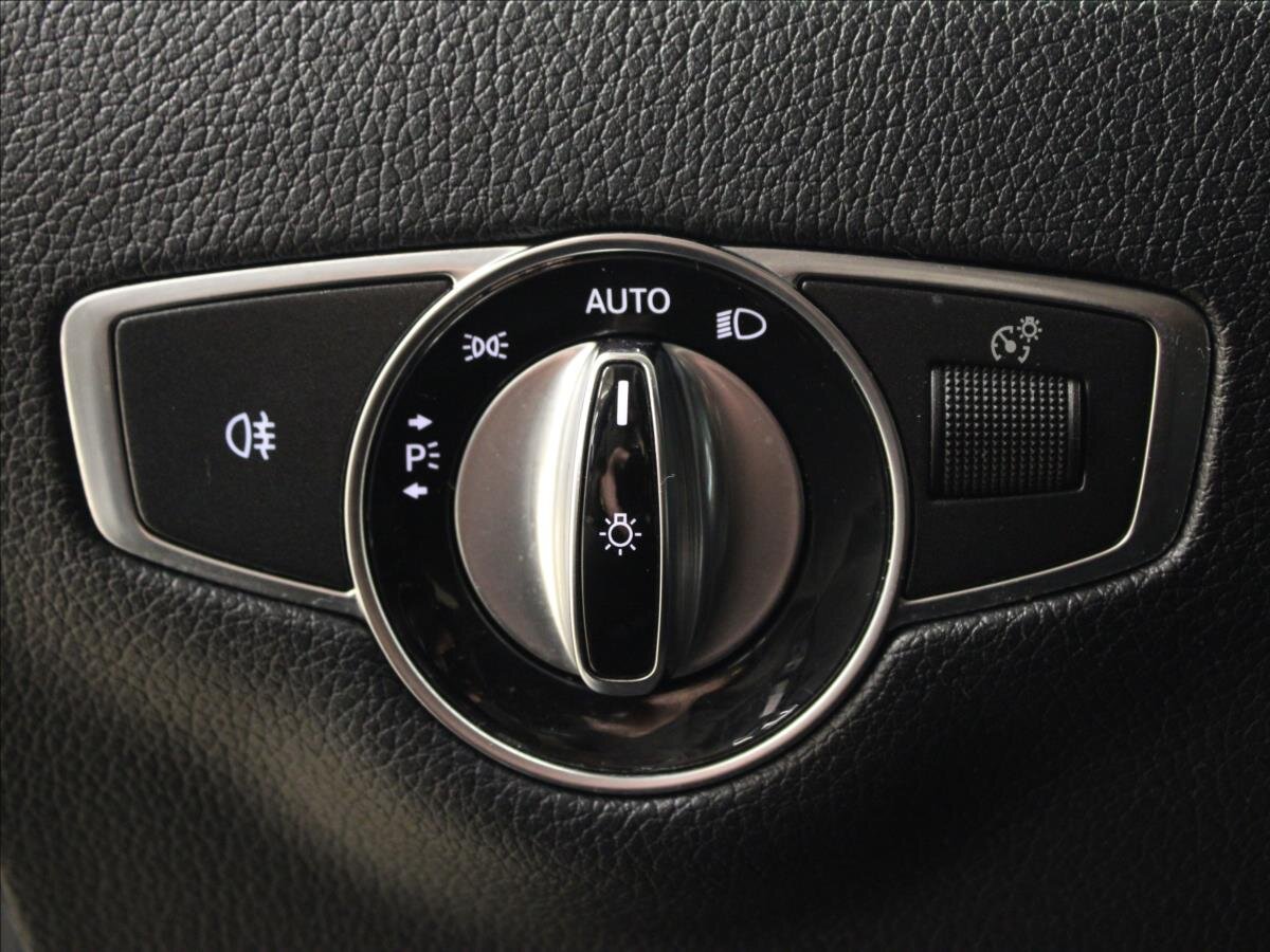 Mercedes-Benz Třídy E