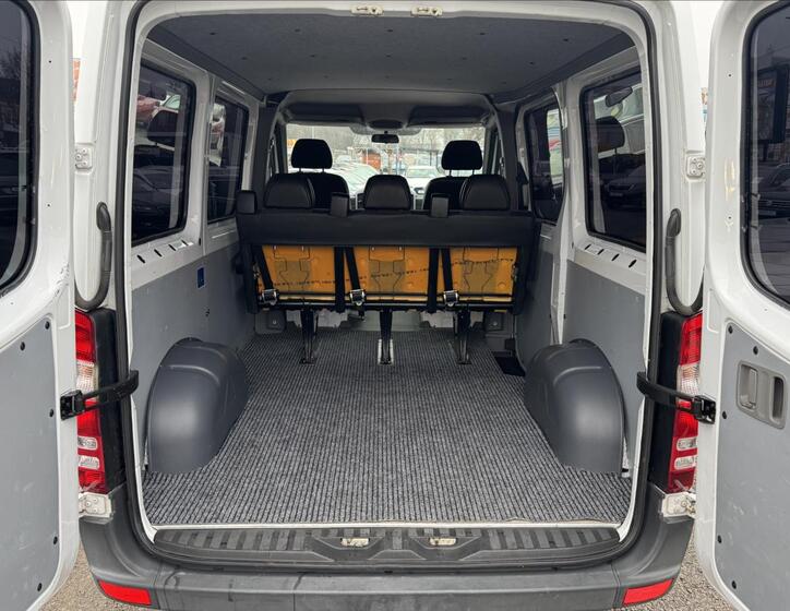 Mercedes-Benz Sprinter 29