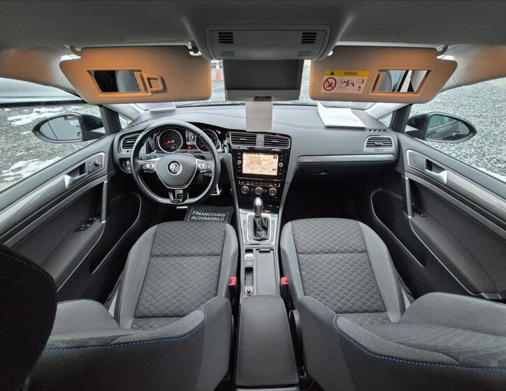 Volkswagen Golf Kombi 1,5 l 110 kw