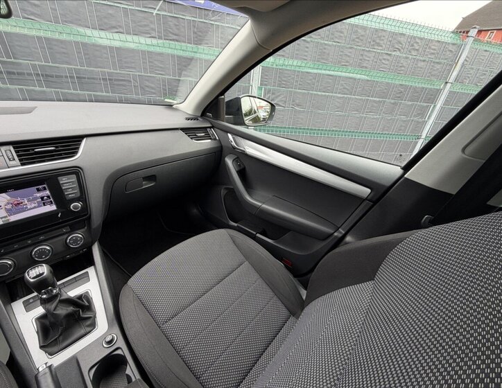 Škoda Octavia Kombi 2,0 l 110 kw