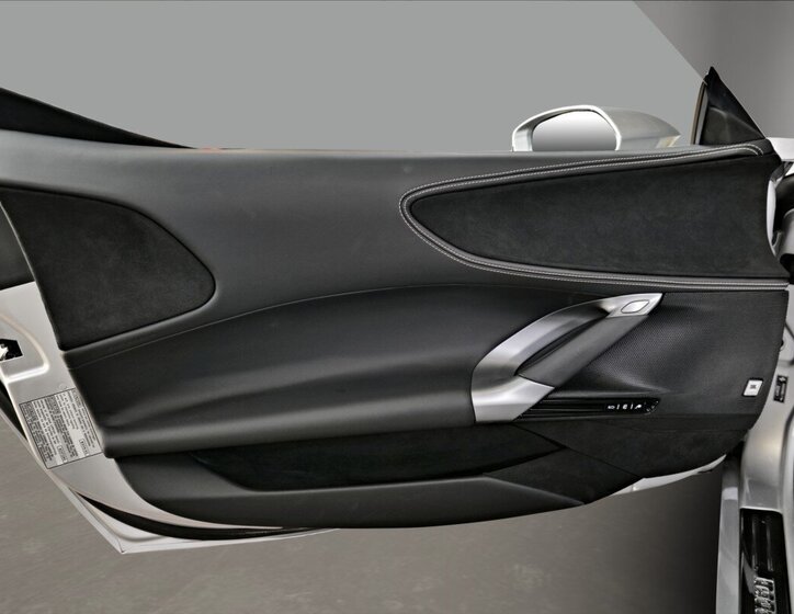 Ferrari SF90 Kabriolet 4,0 l 735 kw