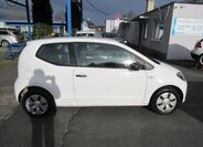 Volkswagen up! 8