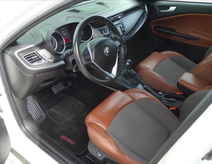 Alfa Romeo Giulietta 20