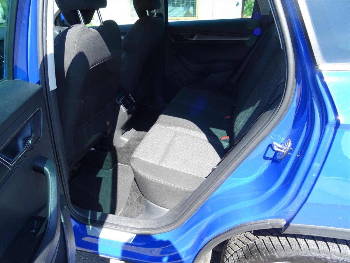 Škoda Karoq SUV 999,0 85 kw