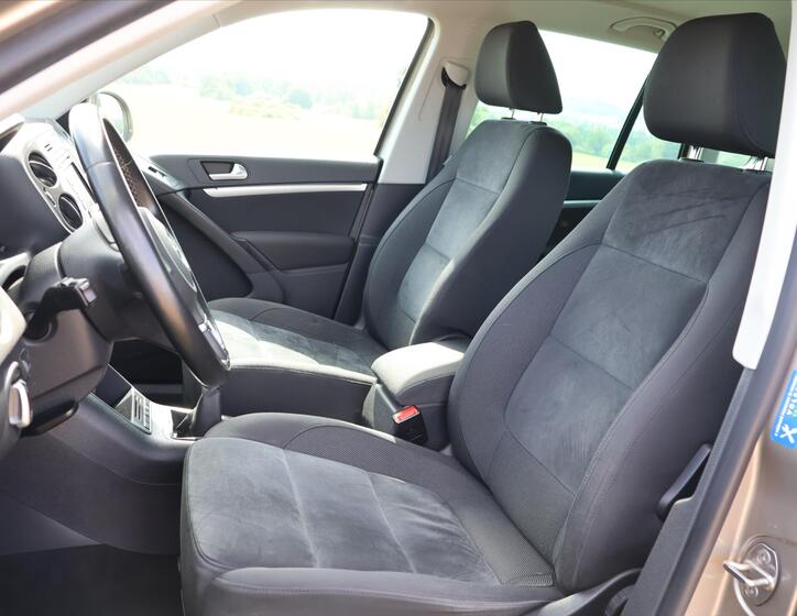 Volkswagen Tiguan 12
