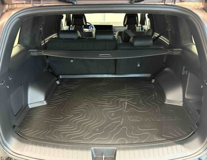 Hyundai Santa Fe SUV 1,6 l 117 kw