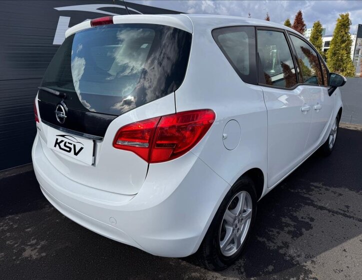 Opel Meriva MPV 1,4 l 74 kw