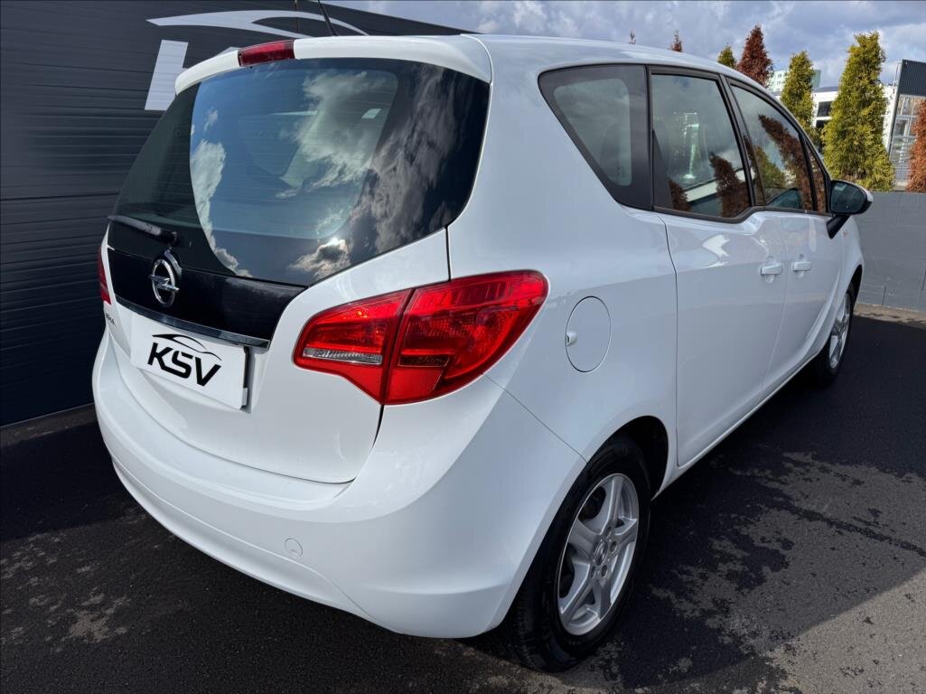 Opel Meriva MPV 1,4 l 74 kw