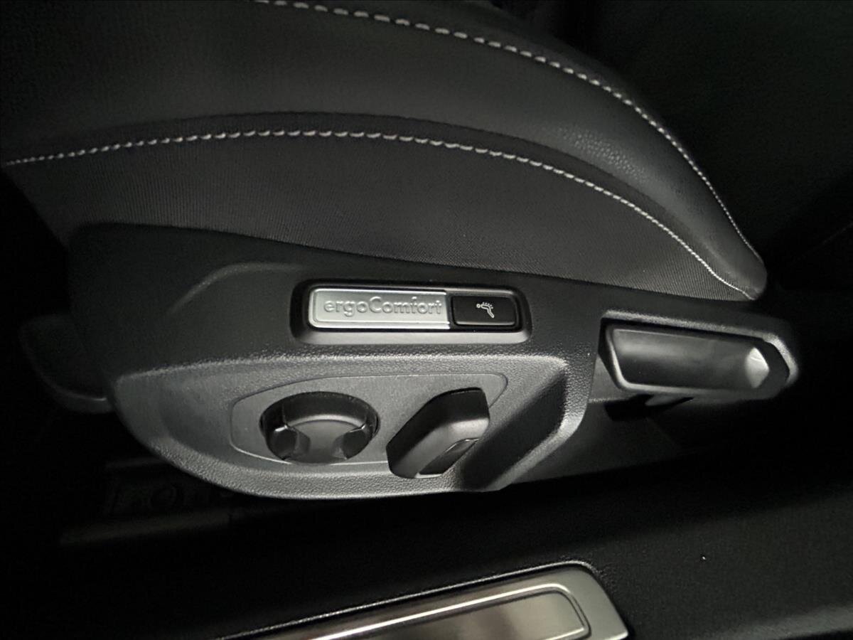 Volkswagen Arteon Kombi 2,0 l 147 kw