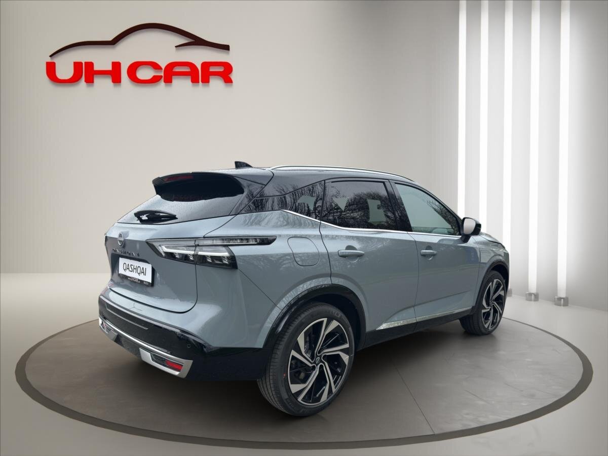 Nissan Qashqai SUV / Terénní 1,3 l 116 kw
