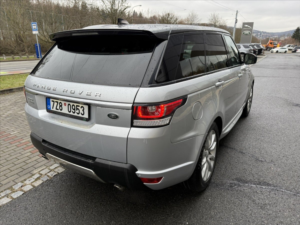 Land Rover Range Rover Sport SUV 4,4 l 250 kw