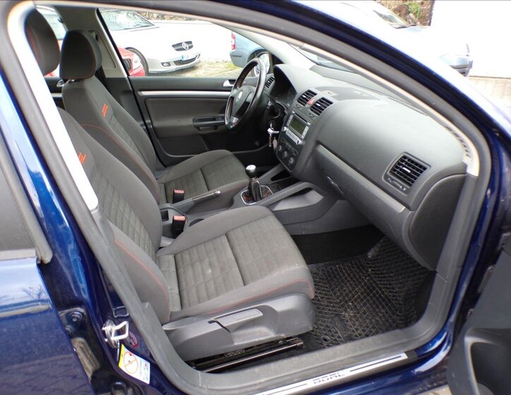 Volkswagen Golf Hatchback 1,4 l 59 kw