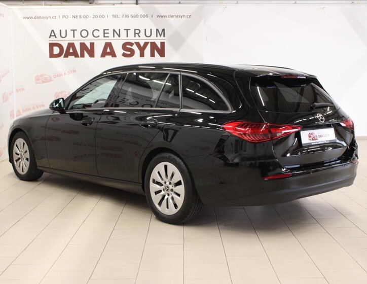 Mercedes-Benz Třídy C Kombi 2,0 l 120 kw