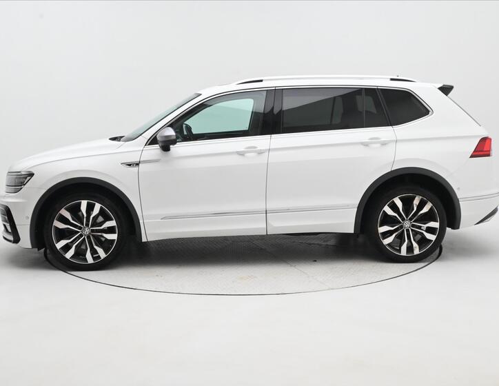 Volkswagen Tiguan Allspace 8