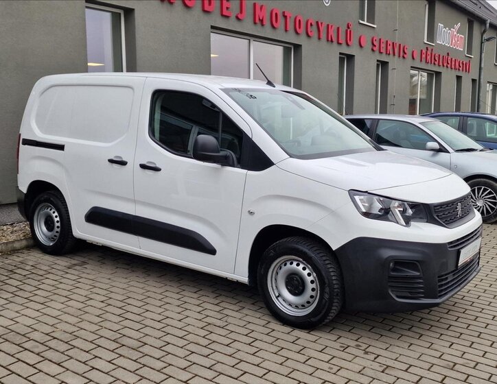 Peugeot Partner Skříň 1,2 l 81 kw