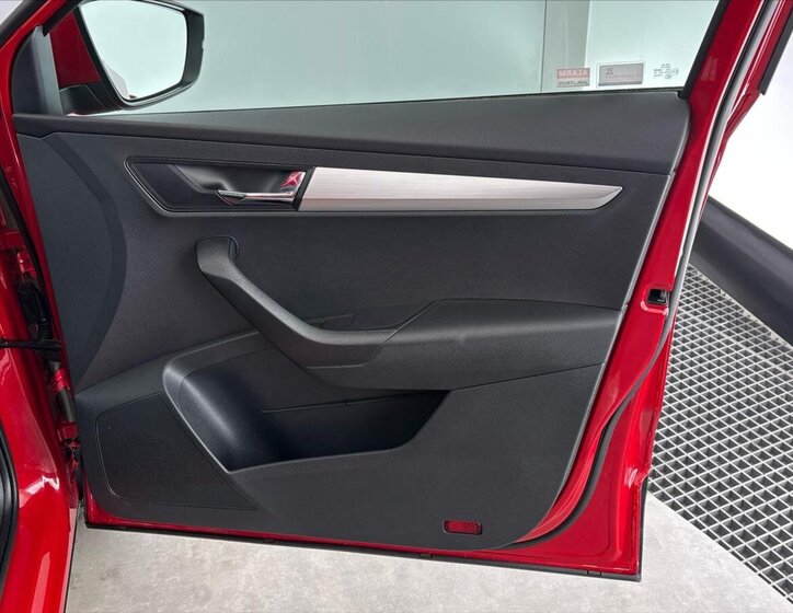 Škoda Karoq SUV / Terénní 2,0 l 85 kw