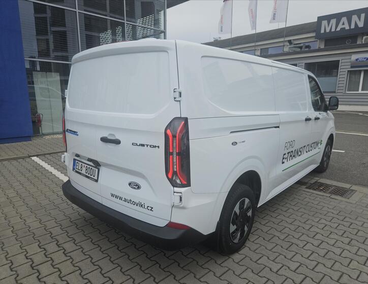 Ford Transit 5