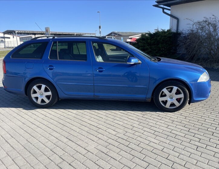 Škoda Octavia Kombi 2,0 l 125 kw