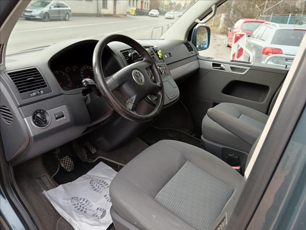 Volkswagen Multivan