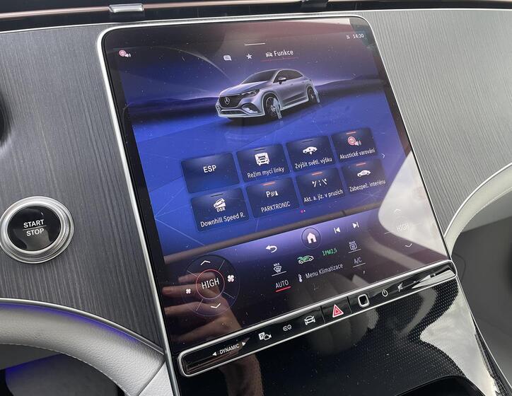 Mercedes-Benz EQE 12