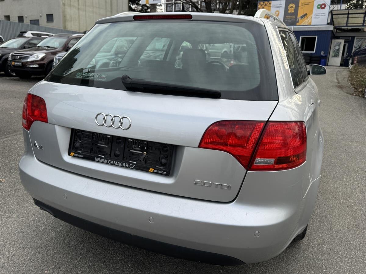 Audi A4 Kombi 2,0 l 103 kw