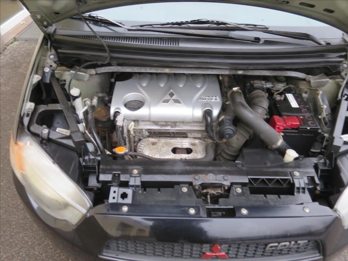 Mitsubishi Colt