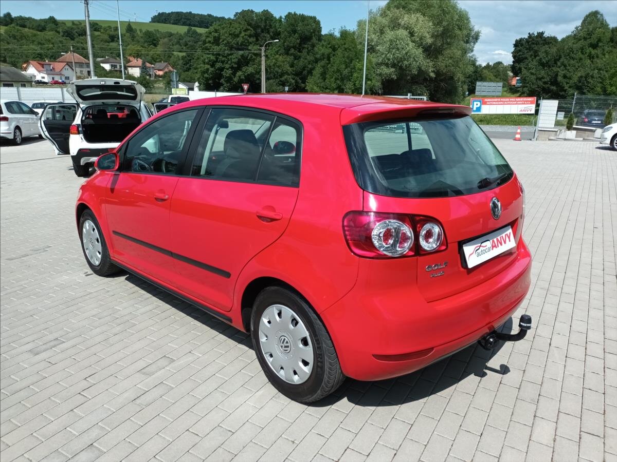 Volkswagen Golf Plus Kombi 1,6 l 66 kw