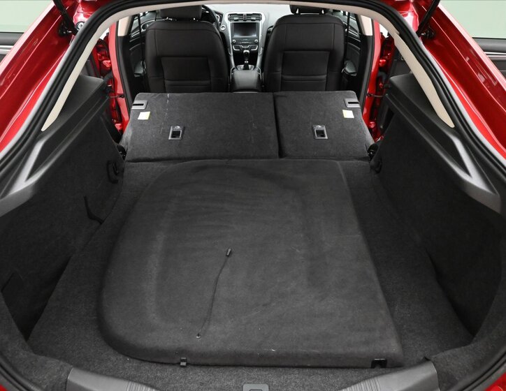 Ford Mondeo Liftback 2,0 l 110 kw