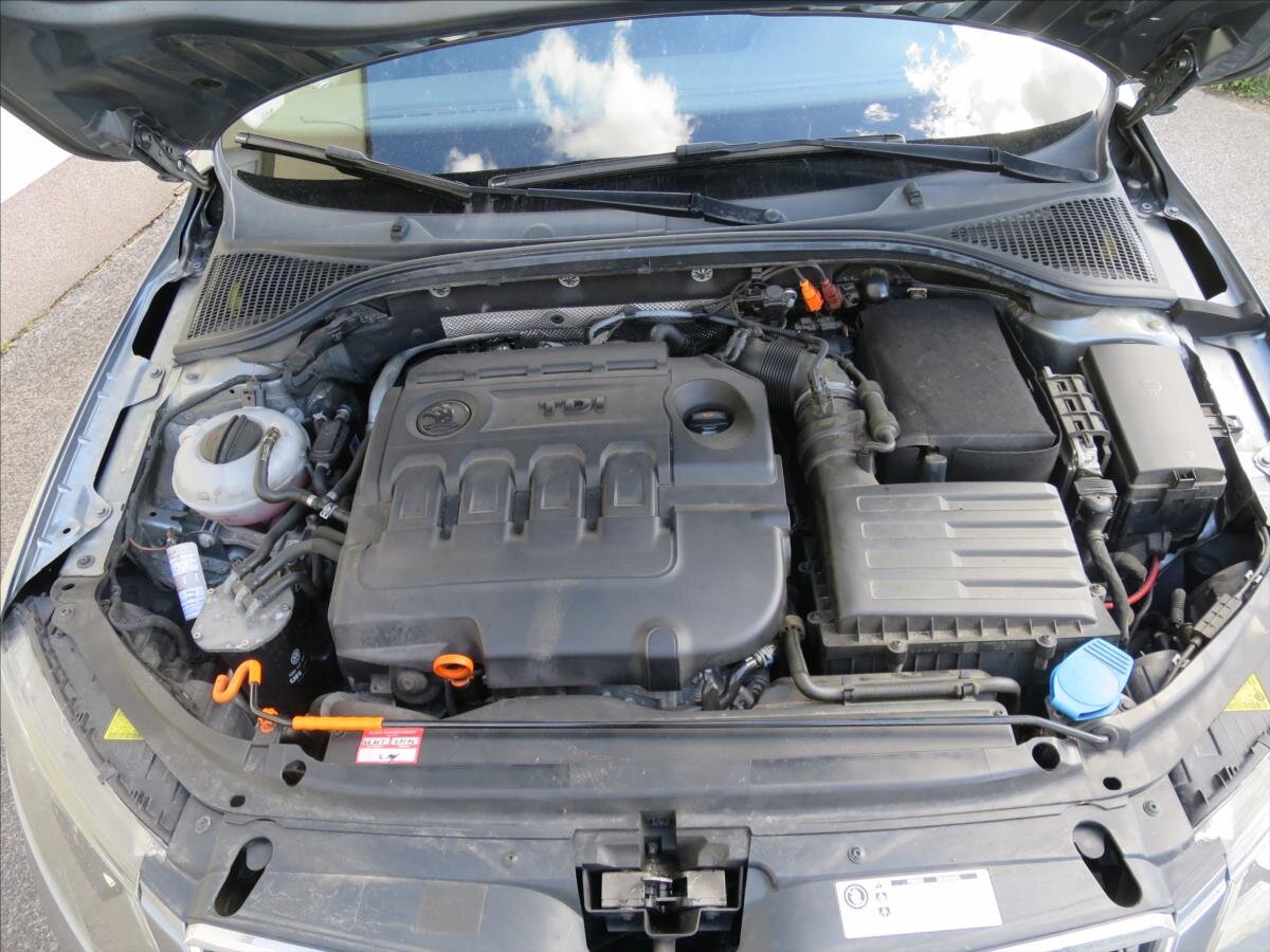 Škoda Octavia Sedan 2,0 l 110 kw