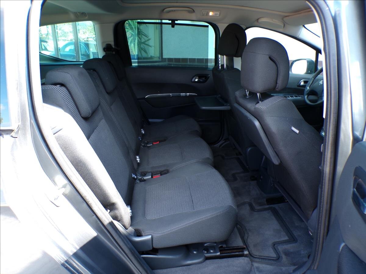 Peugeot 5008 Kombi 1,6 l 115 kw